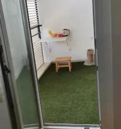 1 Bedroom Flat 15 Minutes From The Sea And Downtown Appartement *